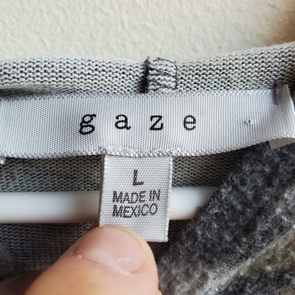 Gaze Camouflaged Cropped Fleece Hooded Sweatshirt - Picture 7 of 11